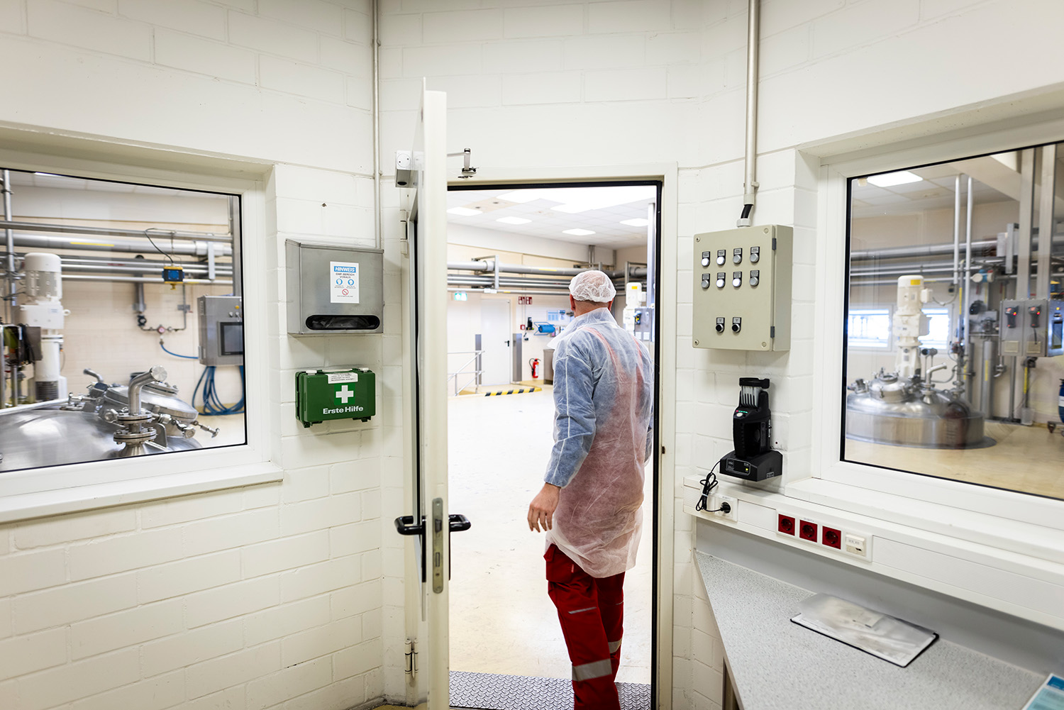 Ursa-Chemie bleibt bis 2028 Träger des BG-Gütesiegels für Arbeitsschutz